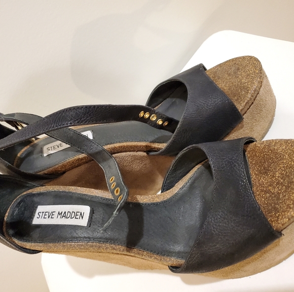 Steve Madden Wedges - Picture 2 of 5